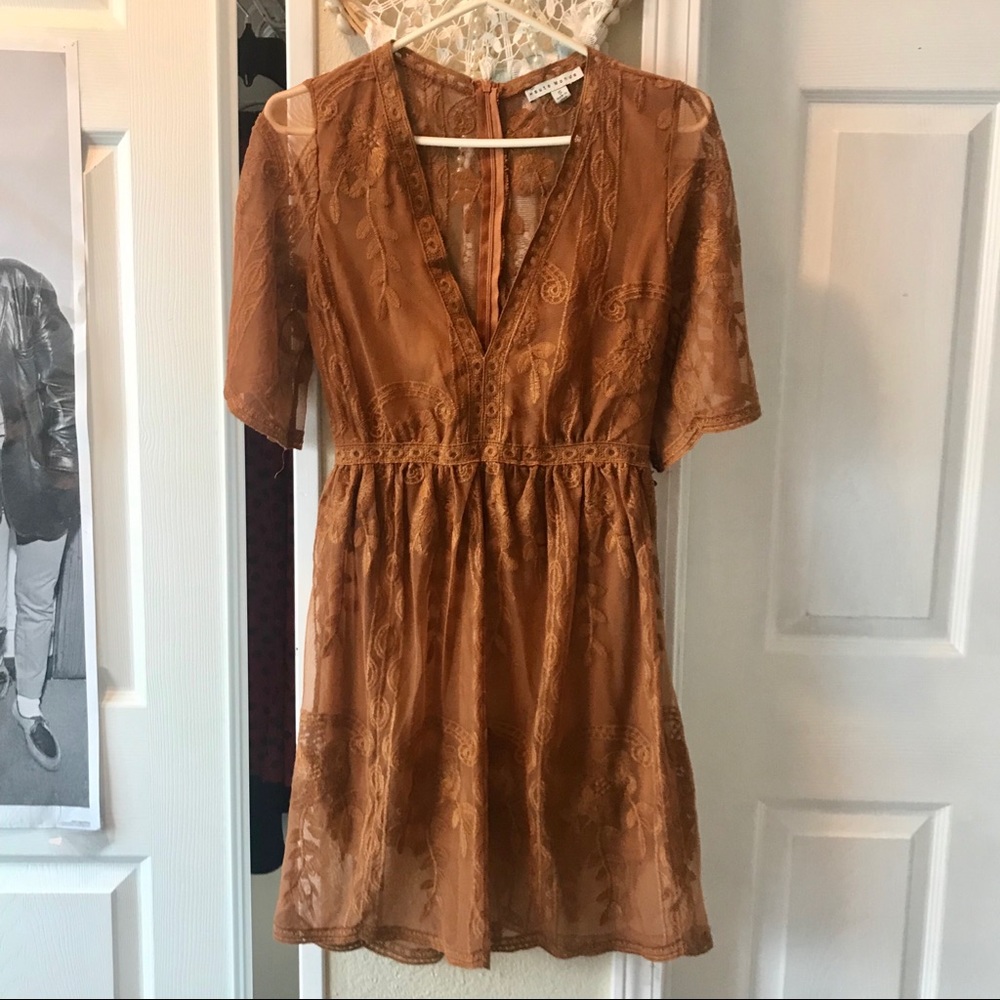 🍂 Haute Monde lacey dress